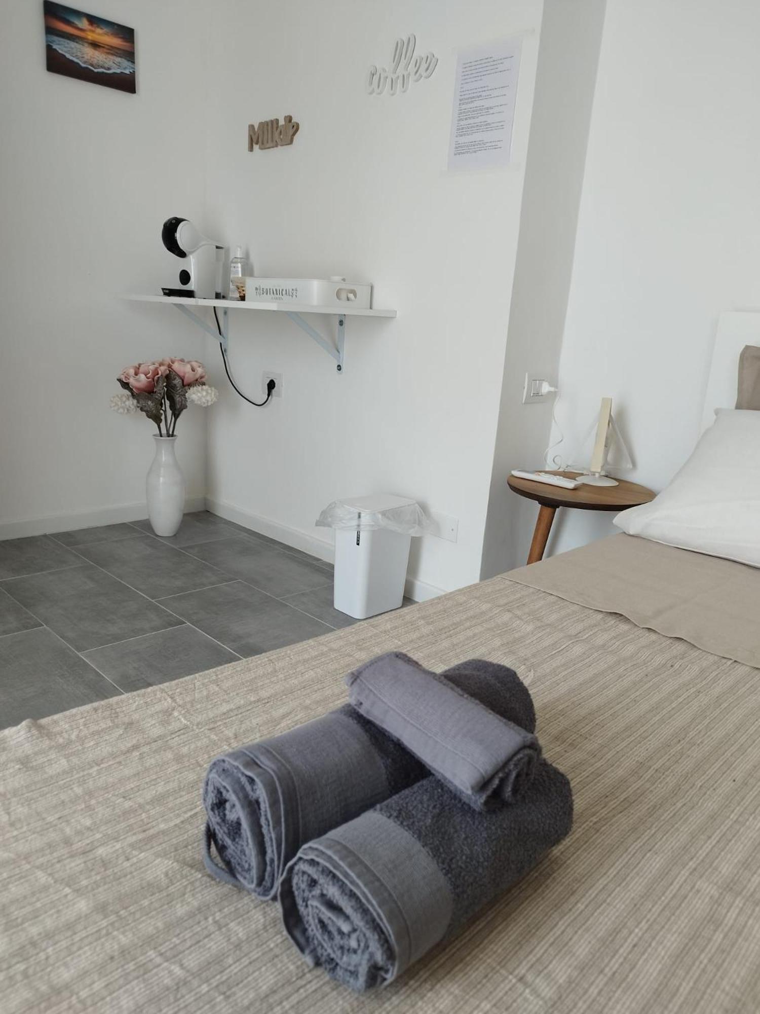 B&B Casa Balai 72 A 100 Mt Dal Mare Porto Torres Eksteriør billede